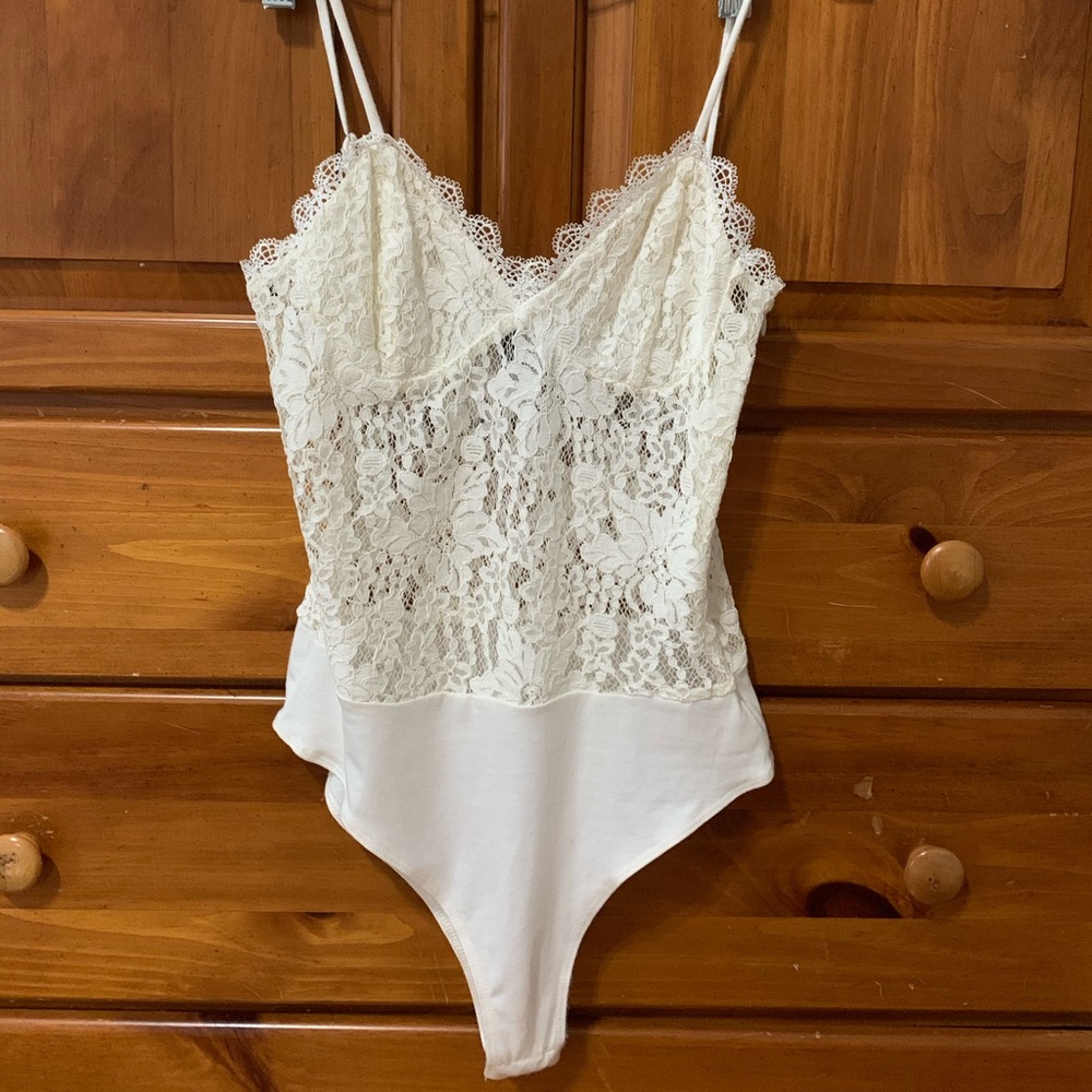 Forever 21 lace bodysuit